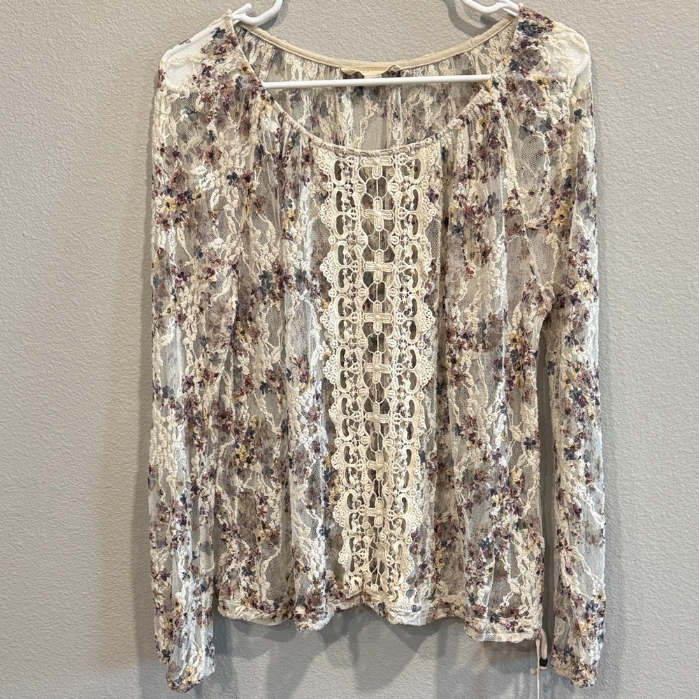 Lovestitch Women’s Blouse